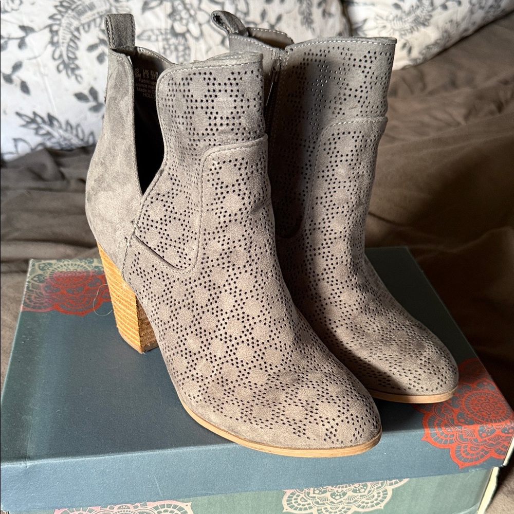 Carlos by Carlos Santana Taupe Perforated Ankle Boots